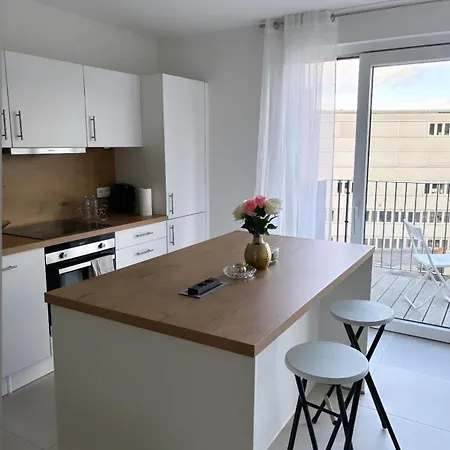 2 Bedrooms Luxury - Guillemins 아파트 *