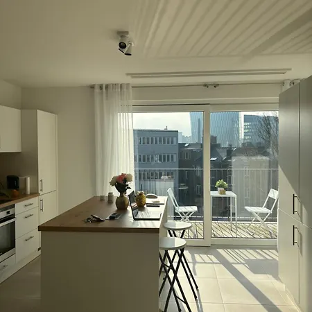 Appartement 2 Bedrooms Luxury - Guillemins